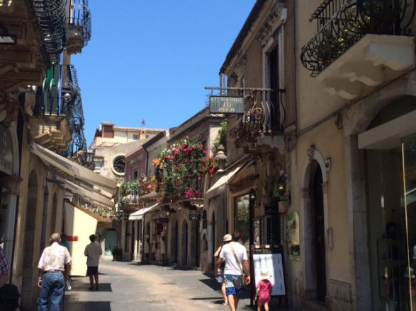 SS2370_Viaje Italia 2015 Taormina calle 1