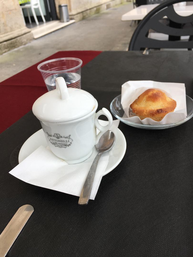 Lecce cafe
