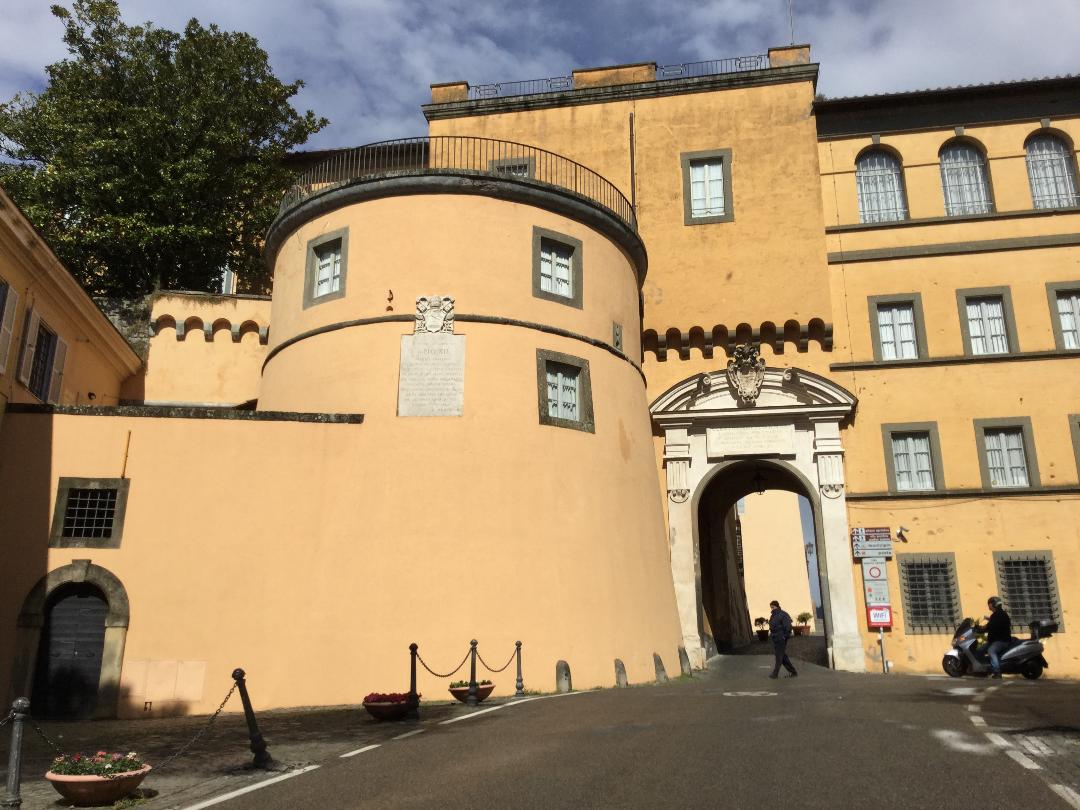 Castel Gandolfo puerta