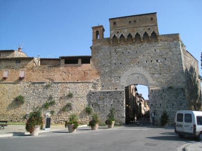 San Giminiano puerta 3