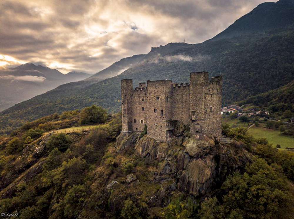Aosta Castello Ussel