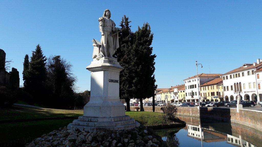 Castelfranco piazza giorgione